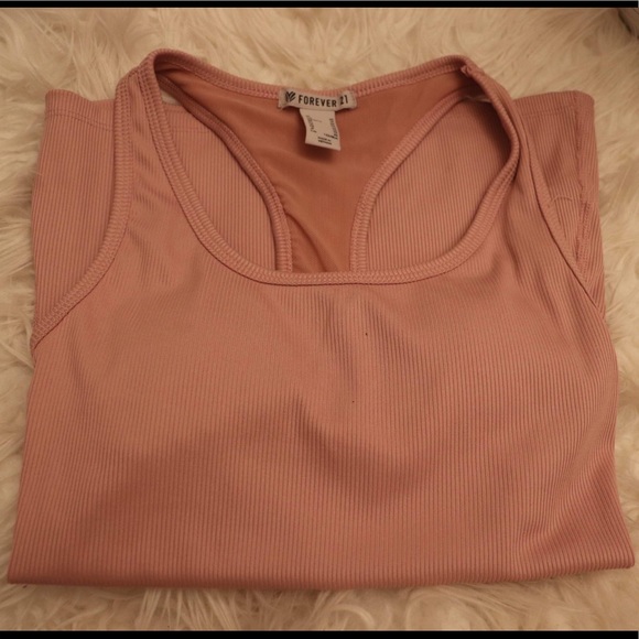 💗3/$25 Forever 21 Padded Ribbed Tank Top - Picture 6 of 6